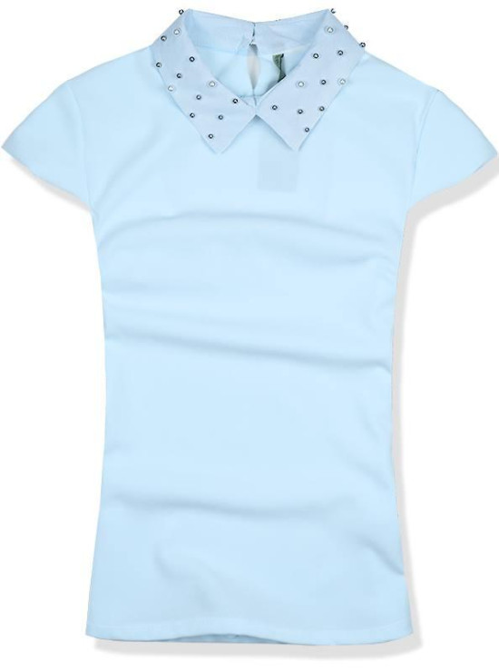 Baby blue top s perlovým golierom