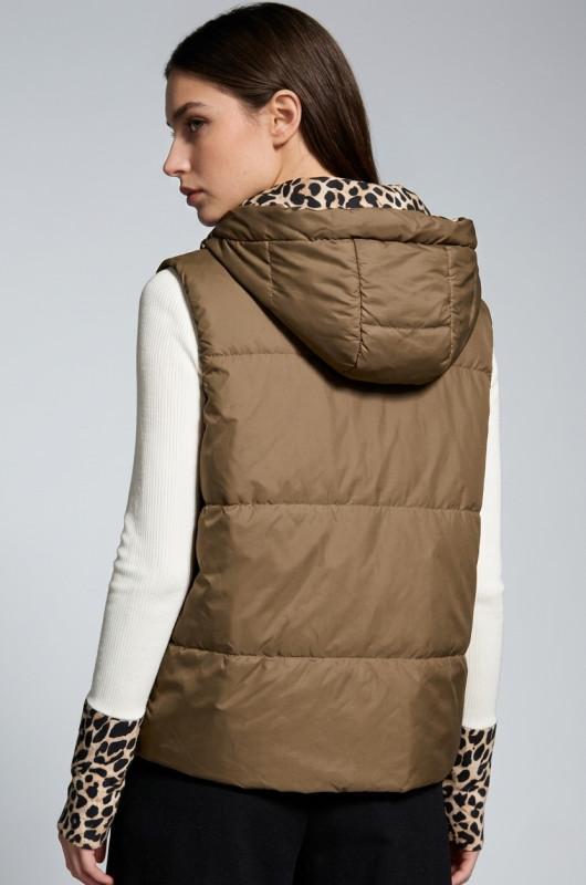 Obojstranná vesta s leopardím vzorom hnedá