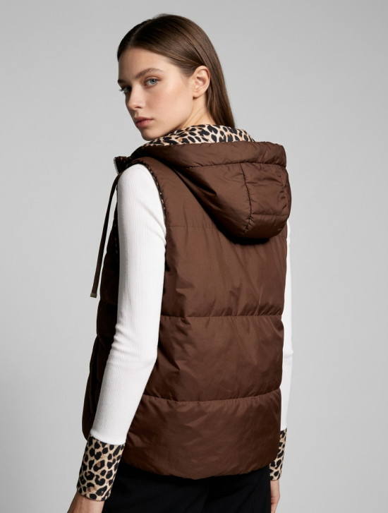Obojstranná vesta s leopardím vzorom čokoládovohnedá