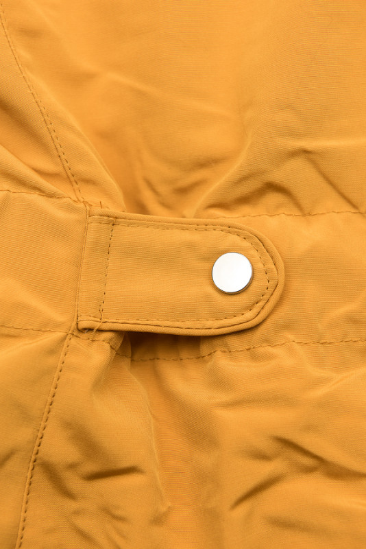 Žltá zimná parka s hnedým plyšom