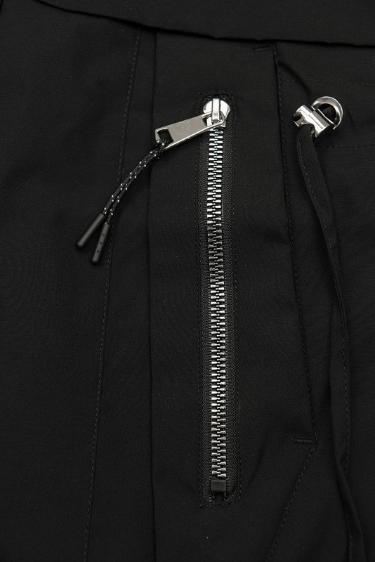 Predĺžená parka s potlačou v kapucni čierna