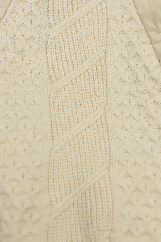 Béžová prechodná bunda s pletenými rukávmi