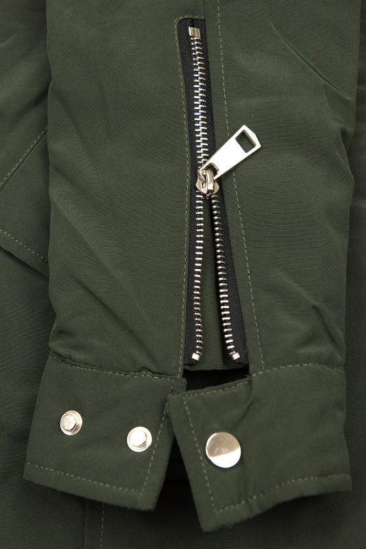 Army zelená parka s odopínateľnou kožušinou