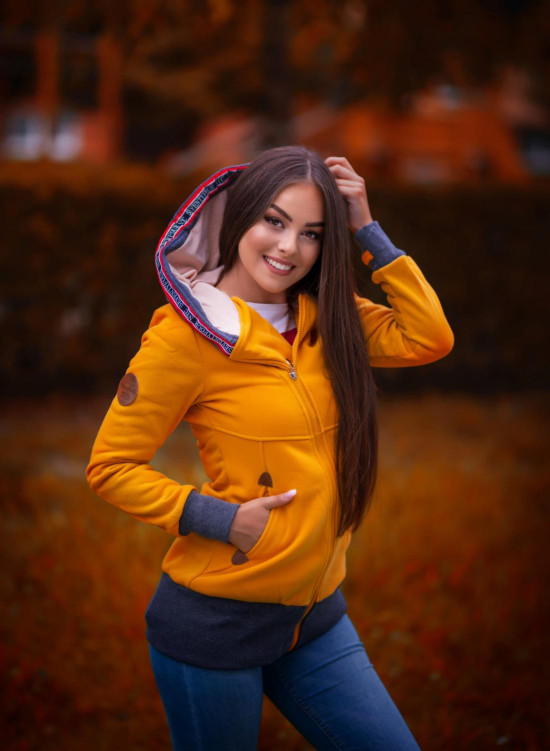 Predĺžená mikina s kapucňou žltá/grafitová