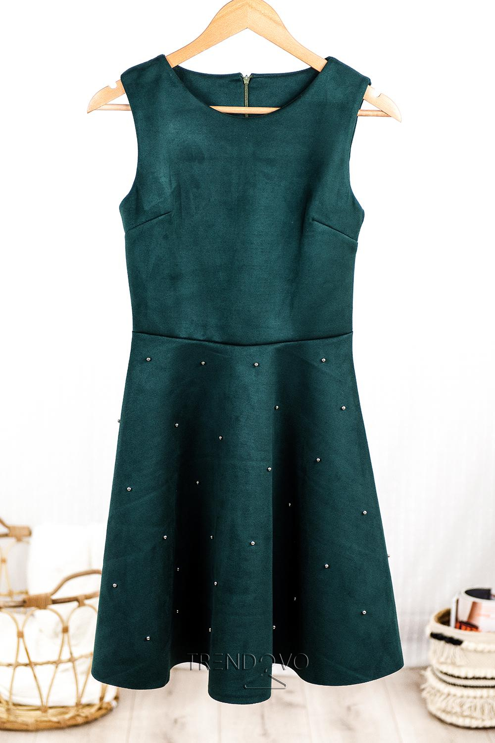Zelené šaty bez rukávov s perličkami