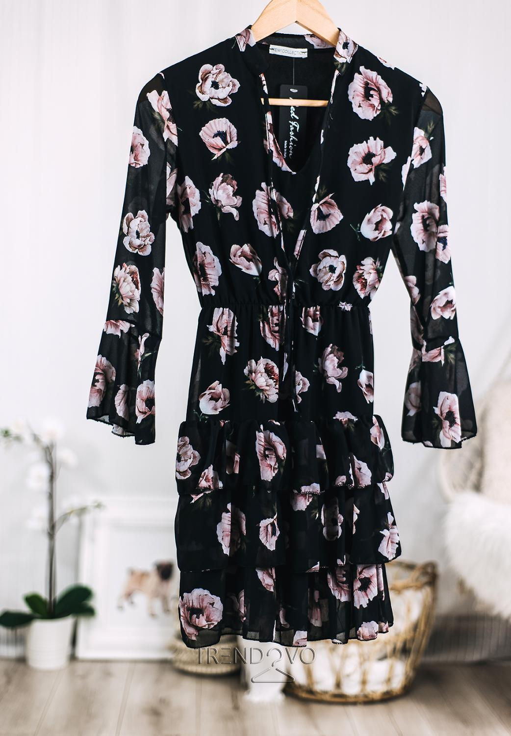 Čierne kvetinové šaty s volánmi