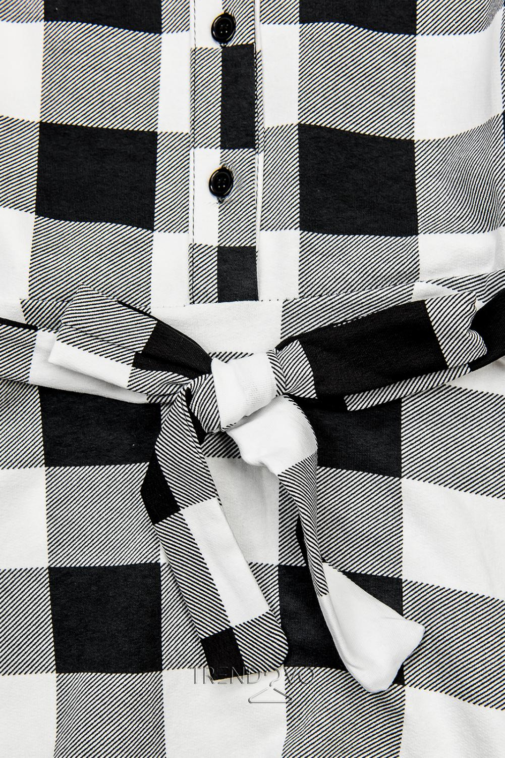 Čierno-biele kárované šaty