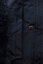 Tmavomodrá zimná bunda s veľkou kapucňou