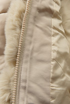 Béžová zimná bunda s opaskom a kožušinou