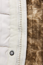 Krémová prešívaná zimná bunda s kapucňou