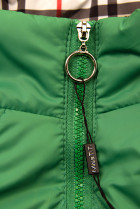 Zelená prechodná bunda s károvaným lemom