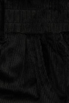 Čierne nohavice so šnurovaním v páse