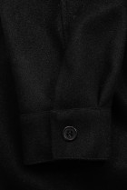 Čierny ľahký plášť