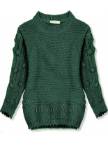Zelený sveter s brmbolcami