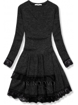 Čierne šaty s čipkovým lemom