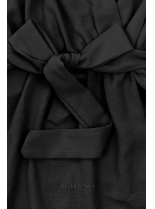 Čierne šaty s volánovými rukávmi