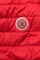 Červená prešívaná bunda so vzorovanou podšívkou