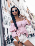 Biely top Flared/O'la Voga