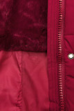 Teplá prešívaná bunda v burgundy farbe