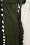 Khaki-biela parka na zimu